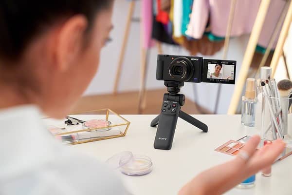 Sony presenta cámara para vloggers ZV-1