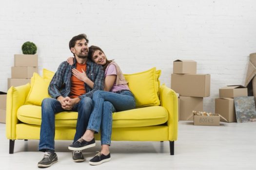 Cómo comprar casa en pareja, según La Haus