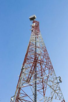 Firman GEM y American Tower convenio para ampliar la infraestructura de Telecomunicaciones
