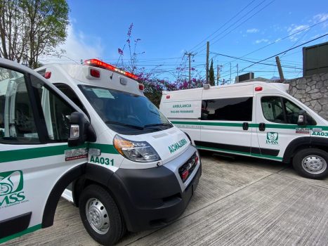 Anuncia IMSS contrato de arrendamiento de ambulancias, ahorrará 34.5 mdp