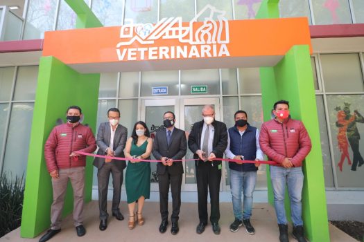 Gigante Grupo Inmobiliario dona clínica veterinaria en CDMX