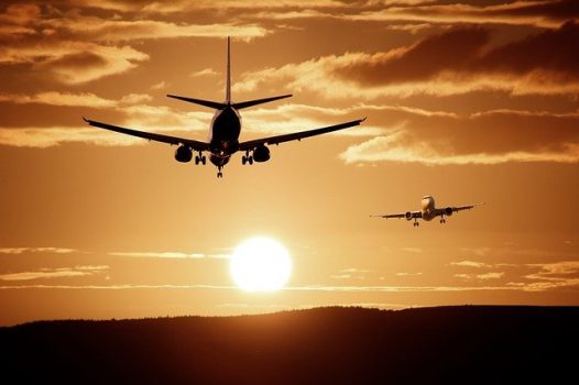 Demoras y Cambios en Vuelos por Fallas ren Sistema de FAA: SENEAM