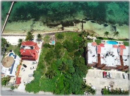 Prestanombres de Javier Duarte señaladas por posible complejo habitacional en Cancún
