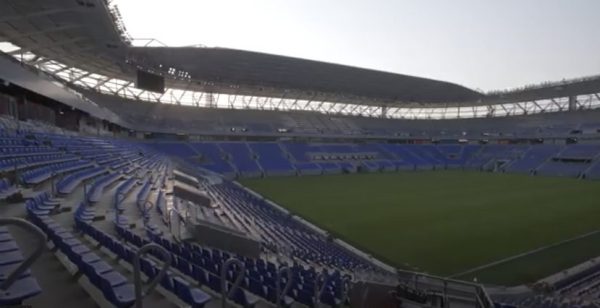 Qatar inaugura el primer estadio desmontable