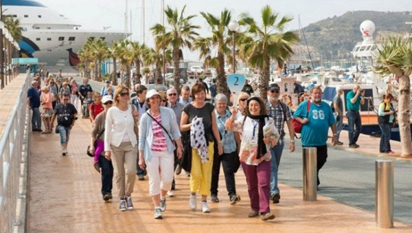 Tras la pandemia, llegan en 2024 nuevas tendencias del turismo