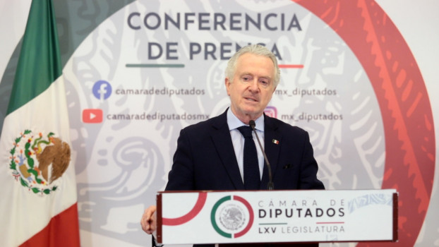 Rechaza Santiago Creel Intervención de EU en México