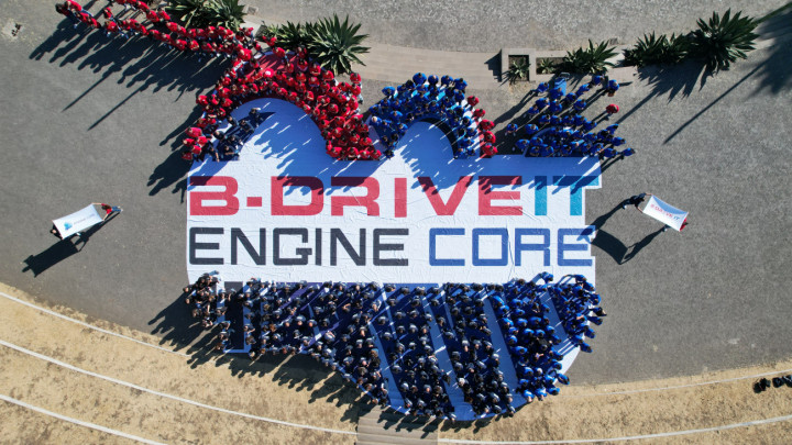 Reconocen a B Drive IT y Engine Core como Best Place To Code 2024