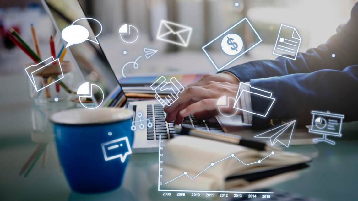 Millennials y centennials dominan mundo digital en México