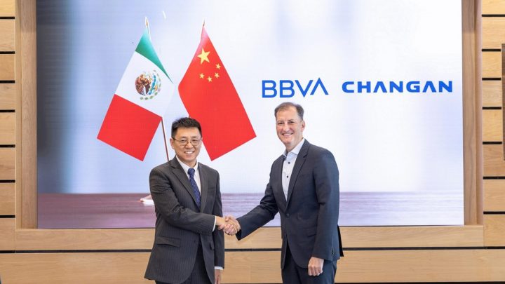 BBVA México financia con 1,600 mdp a armadora de autos chinos Changan