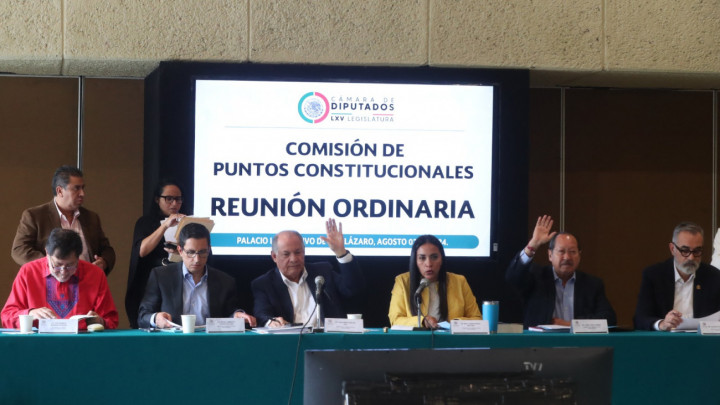 Avalan Diputados 6 Iniciativas presidenciales, Cuatro de Carácter Social