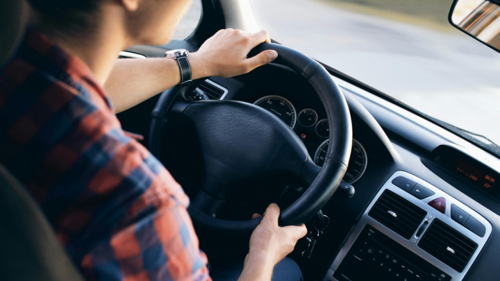 Crece de 30 a 70 por ciento los fraudes en la compra de autos Seminuevos