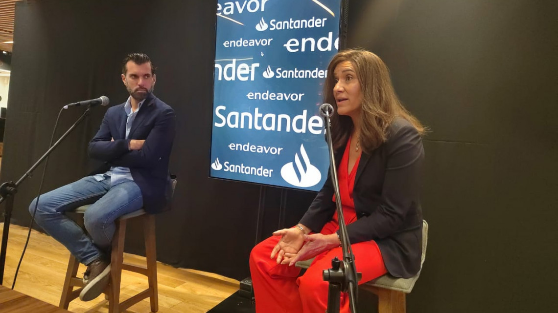 México lidera el crecimiento en empresas de IA en América Latina: Santander