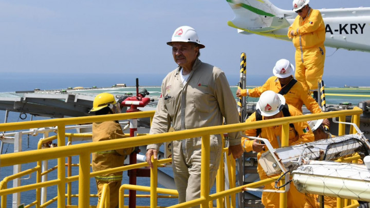 PEMEX eleva producción de gasolinas en agosto con un aumento del 20%