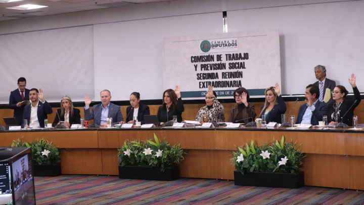 Aprueban en Comisiones Trabajo en Plataformas Digitales y Brecha Salarial