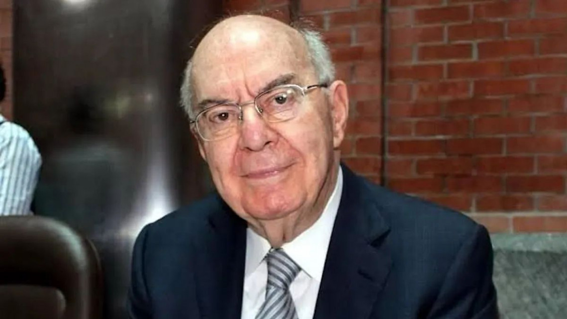 Eugenio Garza Lagüera y el crecimiento de OXXO en el comercio mexicano Eugenio Garza Lagüera y el crecimiento de OXXO en el comercio mexicano