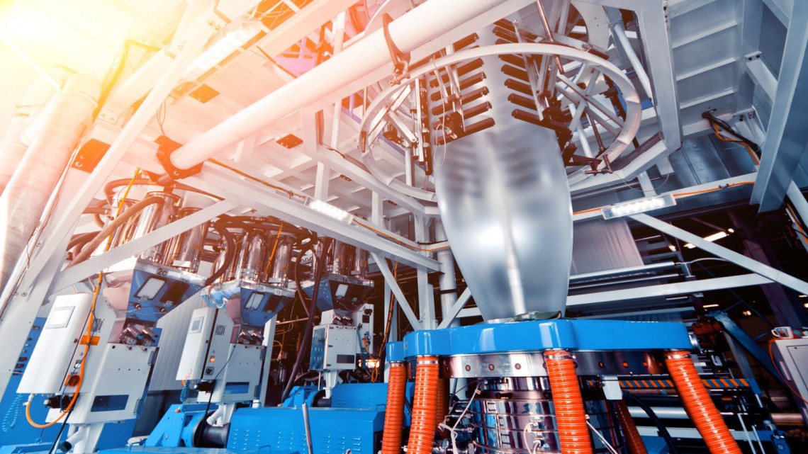 Crecimiento de la industria del plástico impulsado por la demanda automotriz