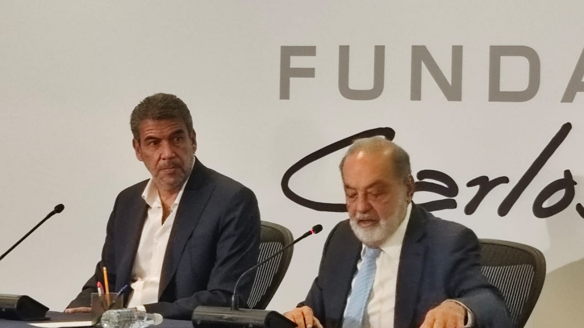 Slim pide regulación clara y precisa para Telmex y Telcel