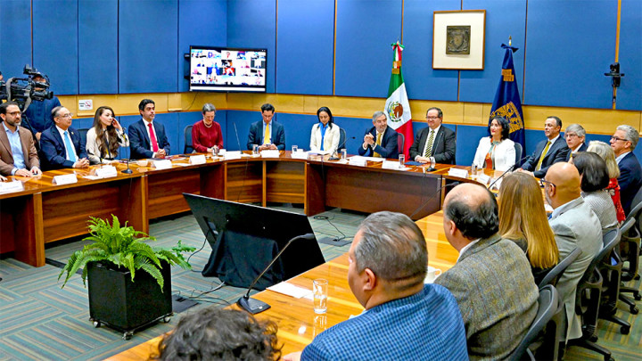 Ofrece UNAM-SRE Asesoría Jurídica a Migrantes