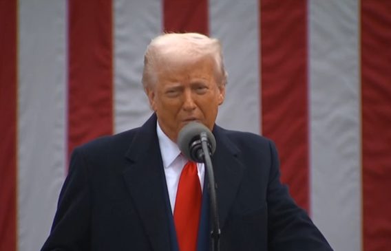 México se queda fuera de los aranceles recíprocos de Trump
