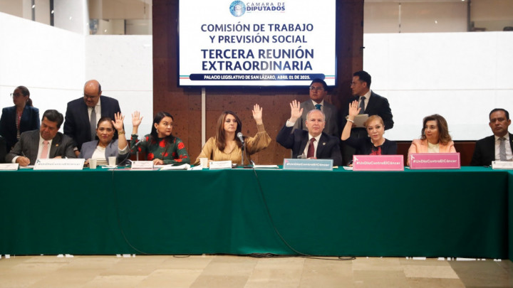 Aprueban Diputados Propinas y Salario para Trabajadores