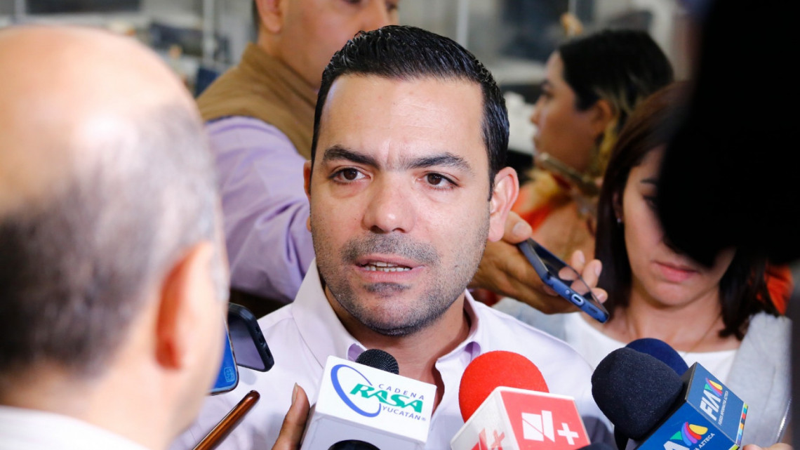Agotado Sistema Electoral; Nuevas reglas Ayudarán a perfeccionar la vida democrática, Ricardo Monreal