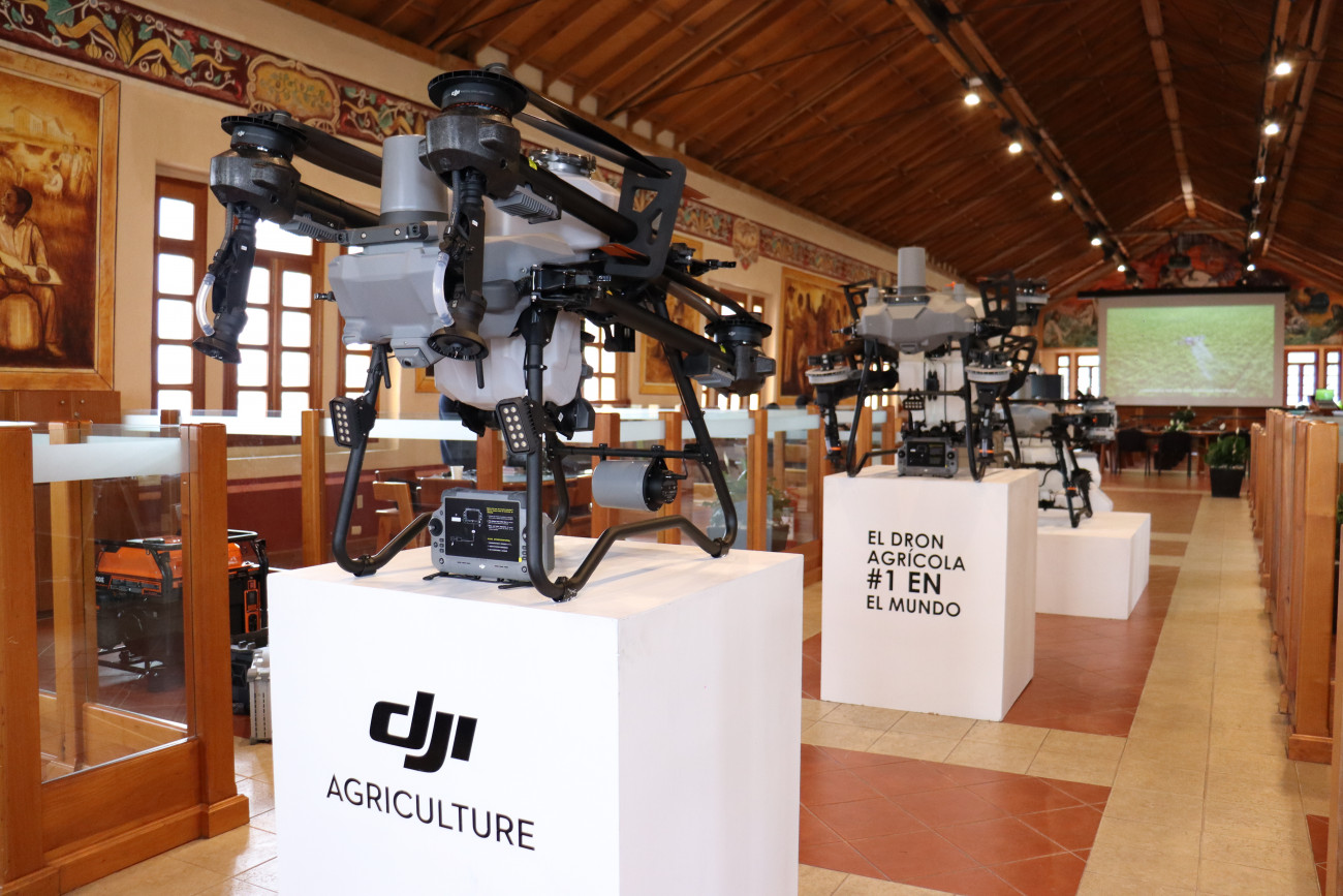 DJI dron 2