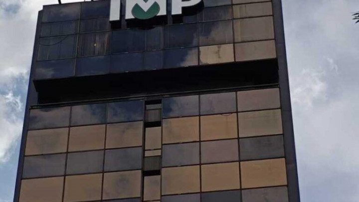 IMP adjudica contrato vehicular a la oferta más elevada