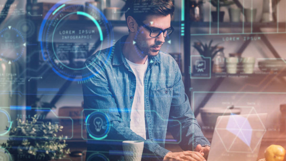 Amazon Web Services lanzó iniciativa para impulsar IA entre pymes de Latinoamérica