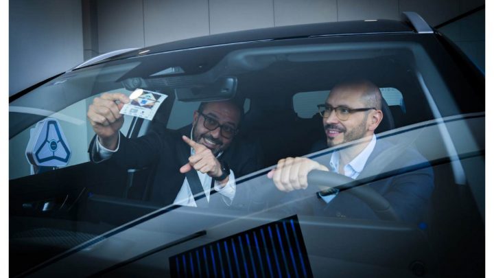 Pase y Chirey se alian para integrar dispositivos de telepeaje en vehículos nuevos