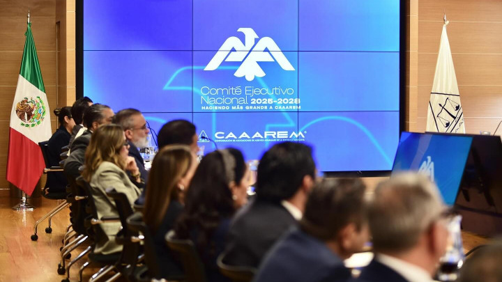 Ante la reforma legal, agentes aduanales reivindican su papel histórico