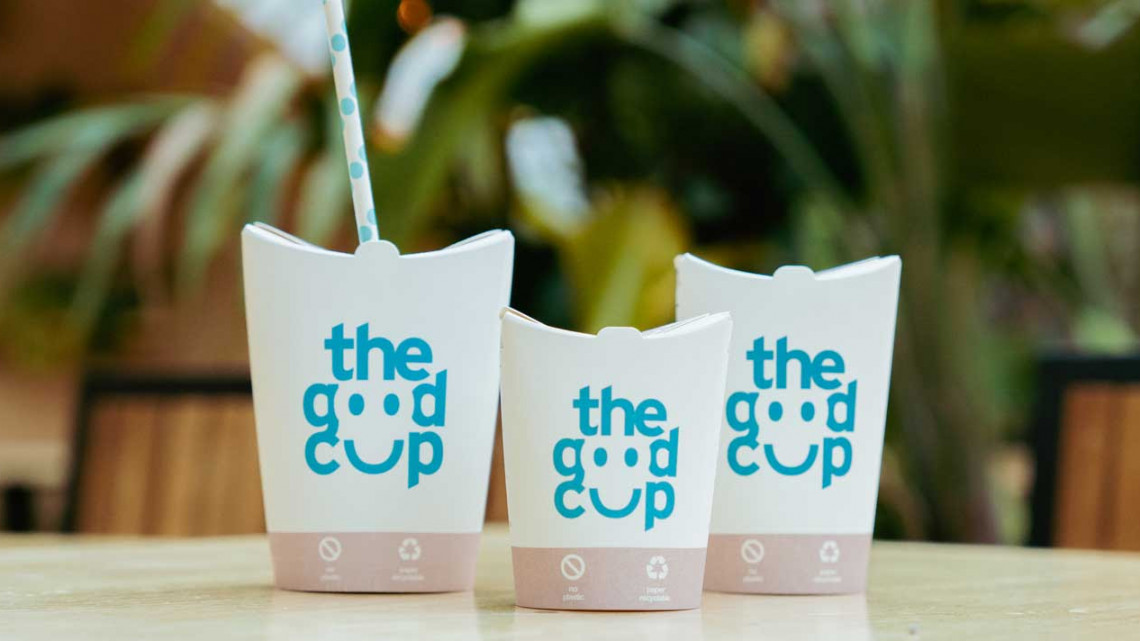 Presentan primer vaso plegable, sostenible y que no necesita tapas de plástico