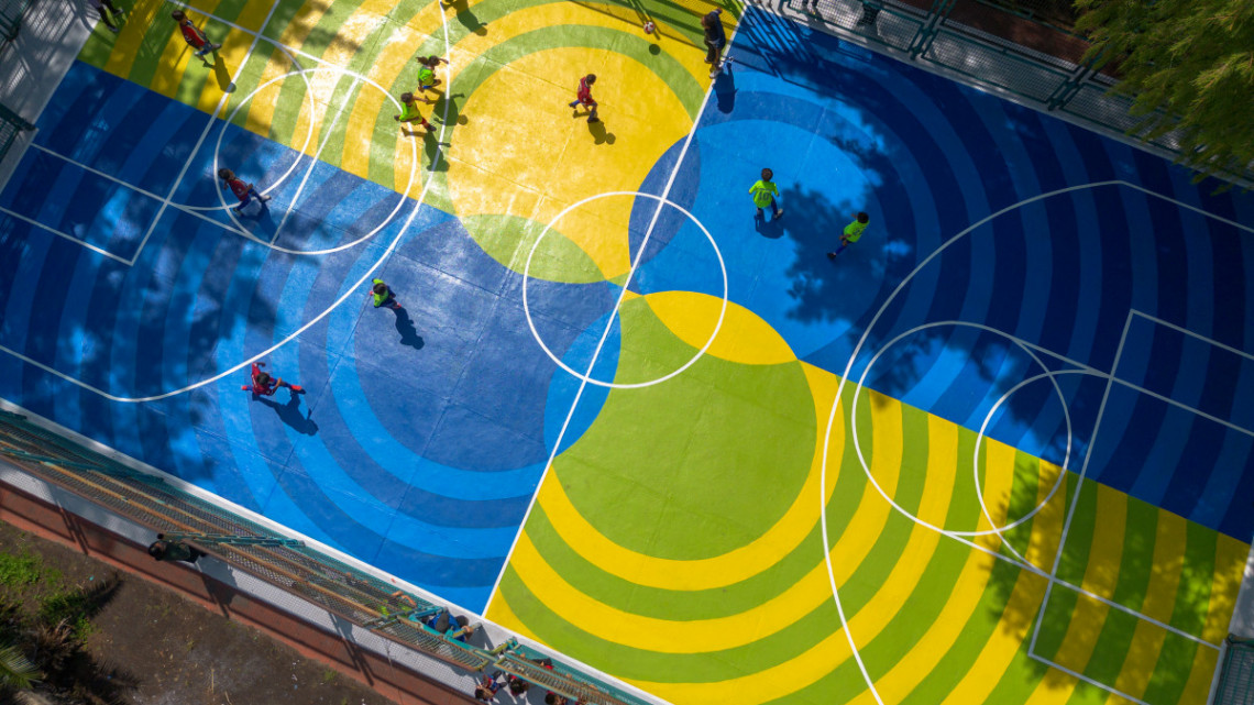 Alianza público-privada rehabilitará 18 canchas deportivas en la capital como parte de los preparativos para el Mundial