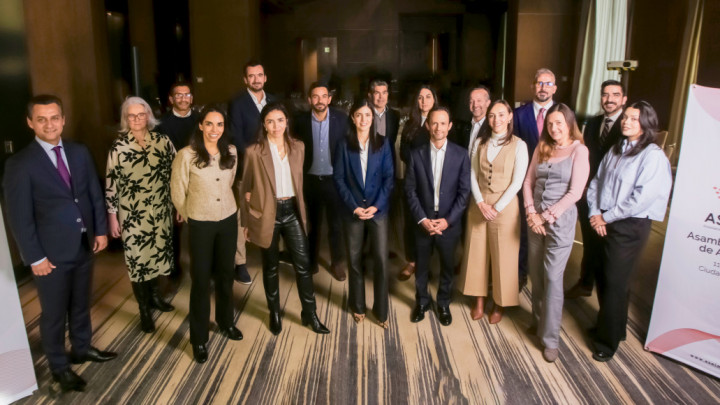 Carla Ortiz Fuentes Asume la Presidenta de ASOLMEX