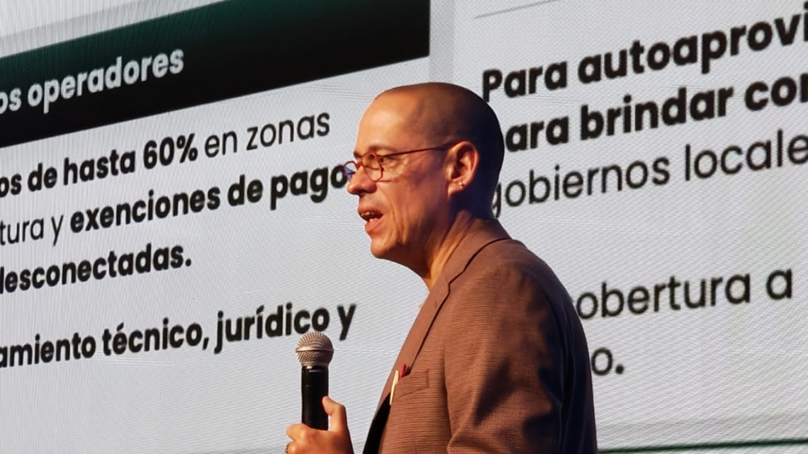 Meta de 10 GB por 100 pesos: el plan del gobierno de México para reducir la brecha digital Meta de 10 GB por 100 pesos: el plan del gobierno de México para reducir la brecha digital