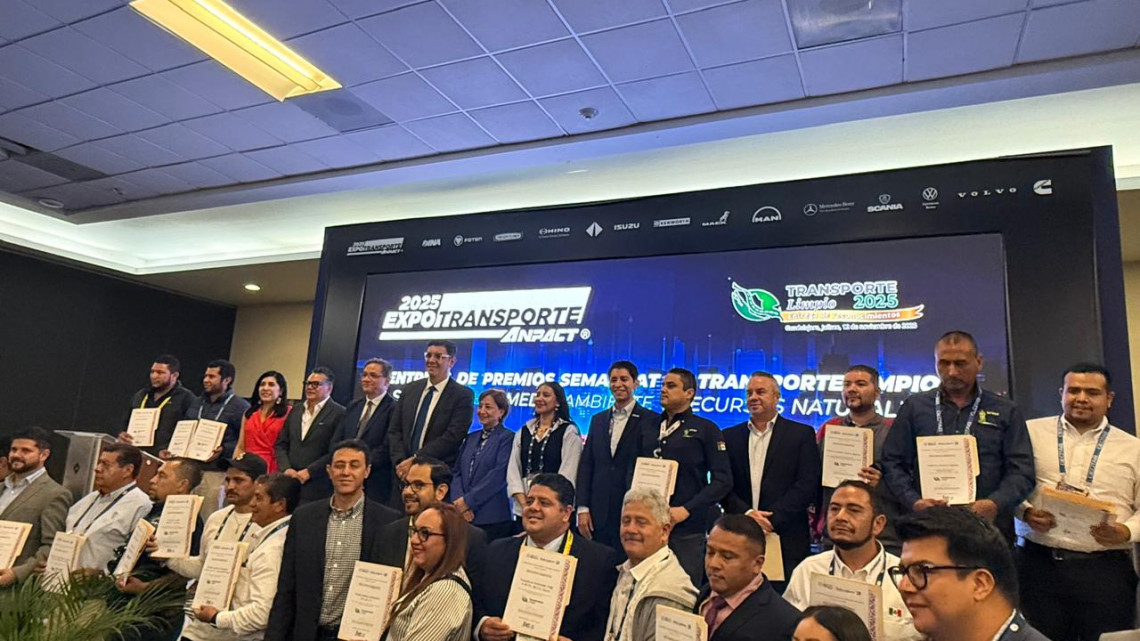 Colaboración ANPACT–SEMARNAT impulsa autotransporte sustentable y reconoce a líderes del sector