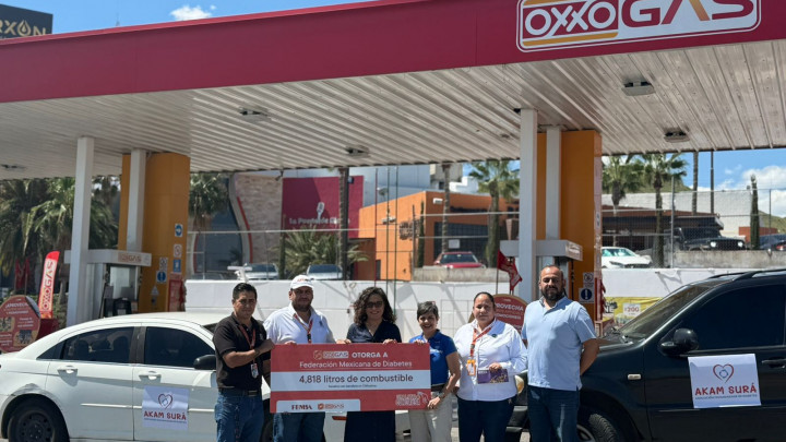 OXXO GAS entrega más de 30 mil litros de gasolina a asociaciones civiles en cuatro estados