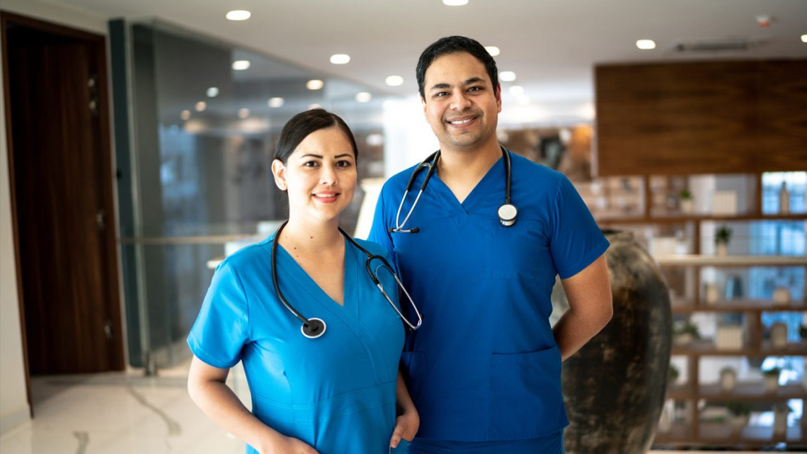 Enfermería en México: demanda laboral y especialización del cuidado en el sistema de salud Enfermería en México: demanda laboral y especialización del cuidado en el sistema de salud