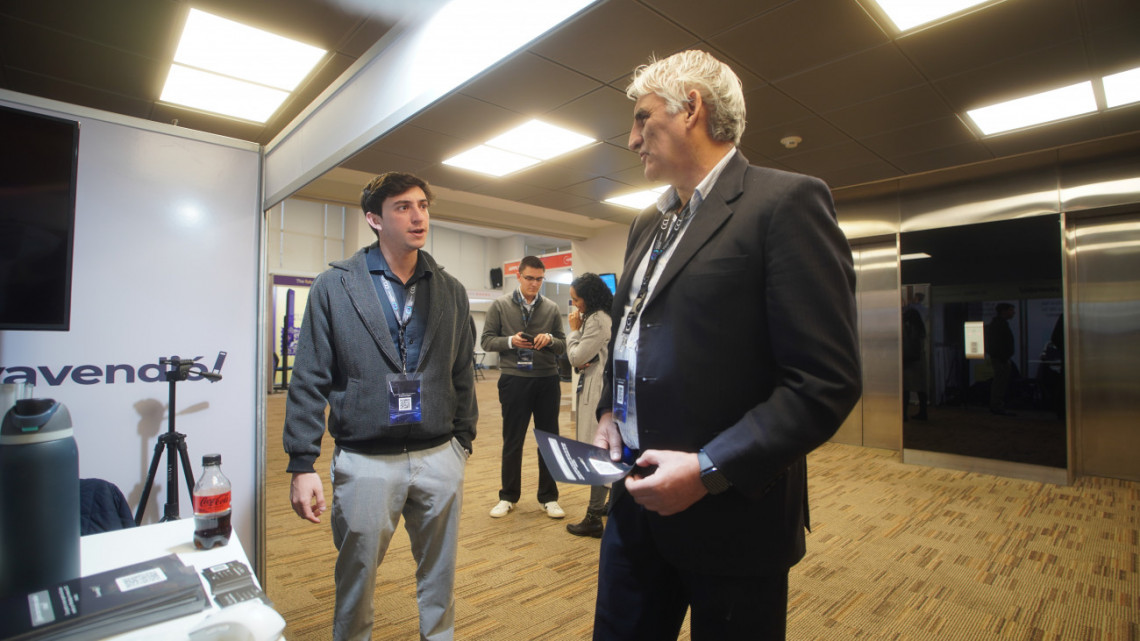 Más del 75% de los negocios en México ya vende por mensajería online, esta startup apuesta por convertir cada conversación en ingreso