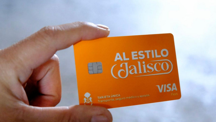 Protestas en Guadalajara por alza al transporte y esquema de pago con tarjeta Broxel