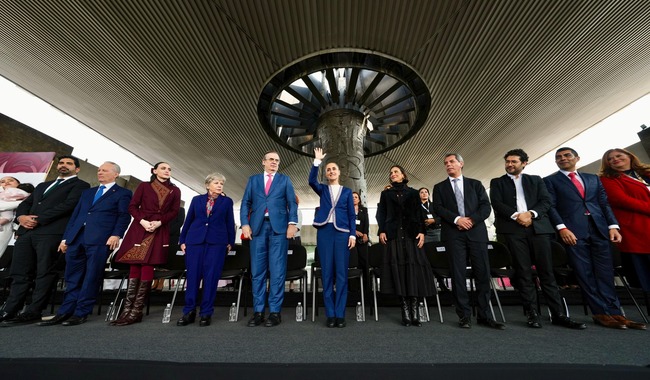 Ofrece Presidenta Certidumbre a Inversionistas Mexicanos y Extranjeros