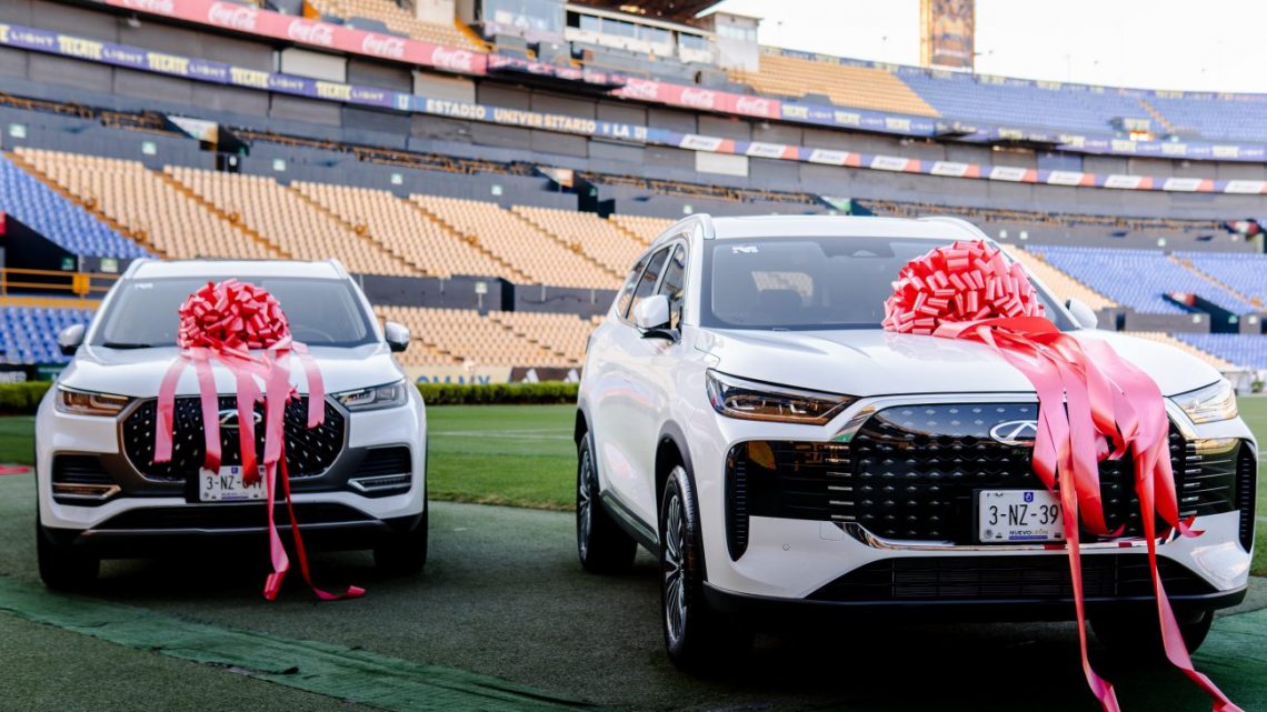 Realiza Chirey Motor México entrega y pruebas de manejo en Estadio de Tigres