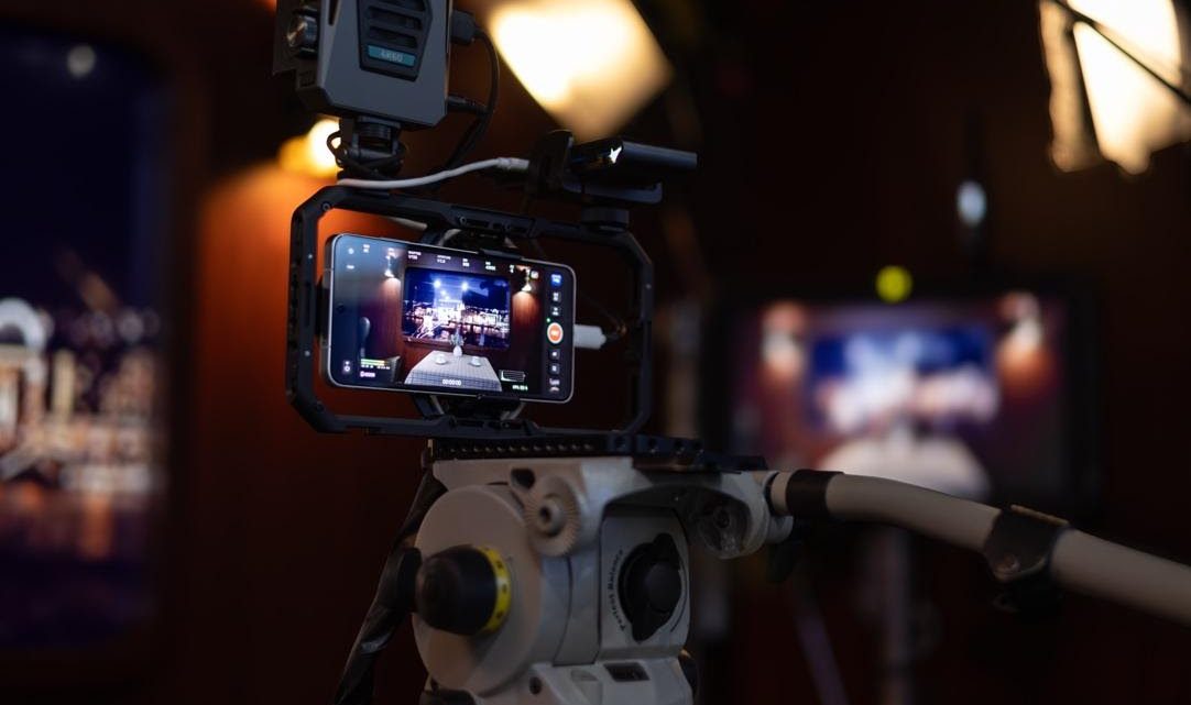 vivo presenta su nuevo X300 Ultra con video 4K 120 fps y flujo cinematográfico en MWC 2026