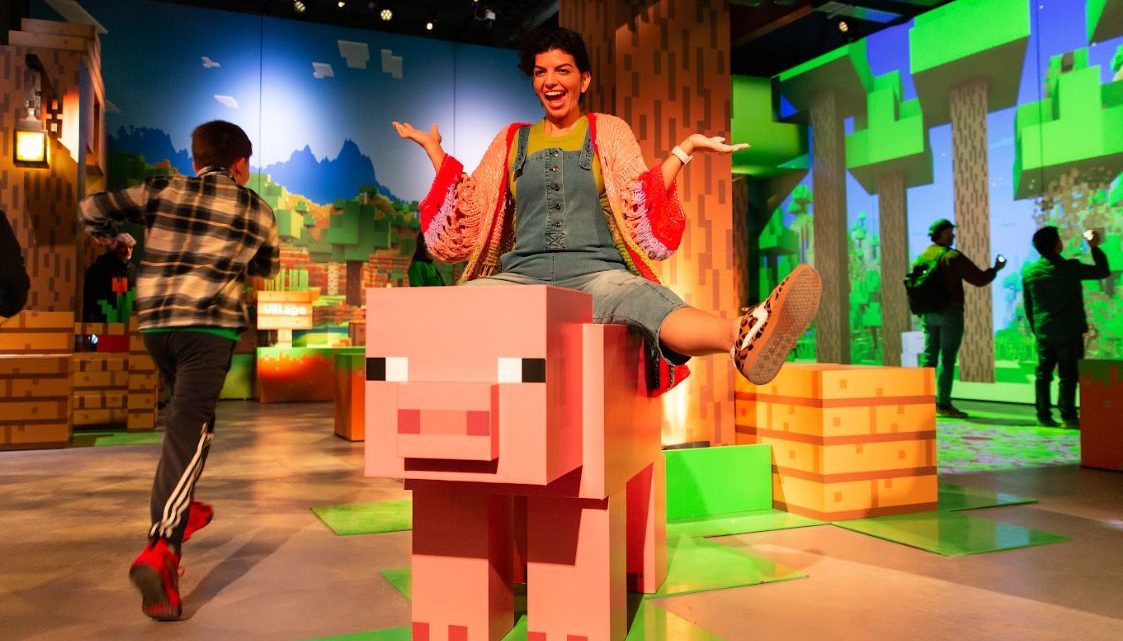 Experiencia interactiva Minecraft abre sus puertas en México Experiencia interactiva Minecraft abre sus puertas en México